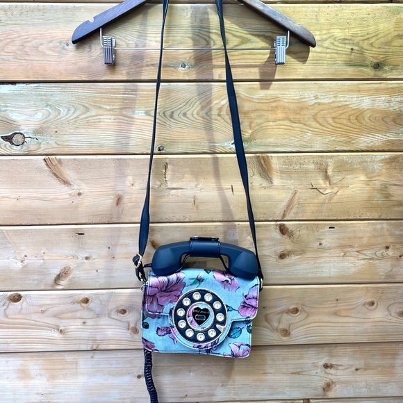 Betsey Johnson PHONE FLORAL Purse Handbag Kitsch TELEPHONE CROSSBODY - Picture 7 of 10